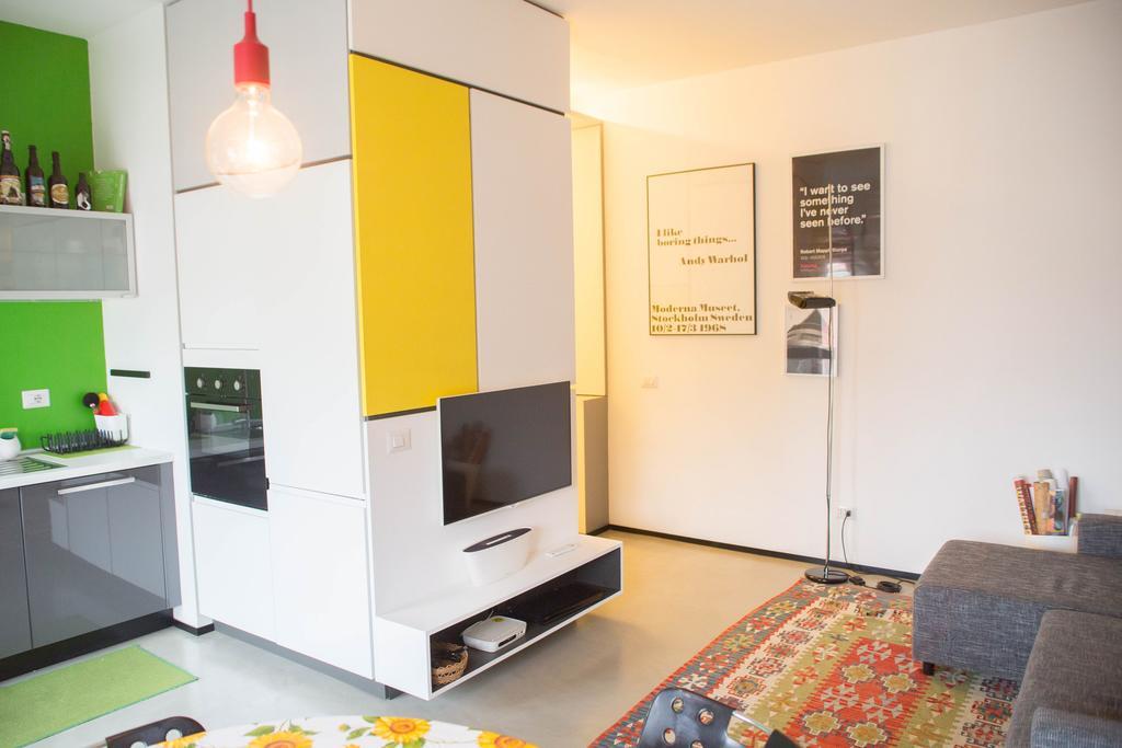 Lorenteggio Business Apartment Milano Eksteriør billede